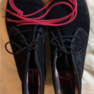 DC Skateboard Shoes Black Size 8 Leather Uppers Extra Red Shoelaces New